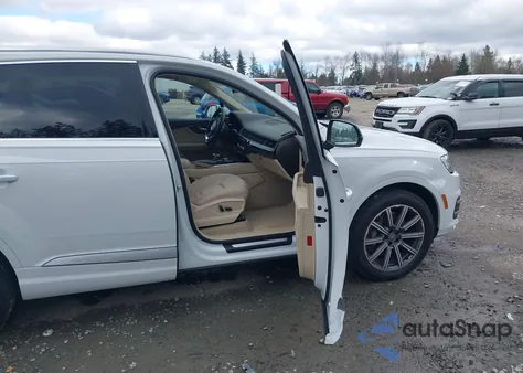 2018 Audi Q7 3.0T Premium from USA, damaged, VIN WA1LAAF71JD005717